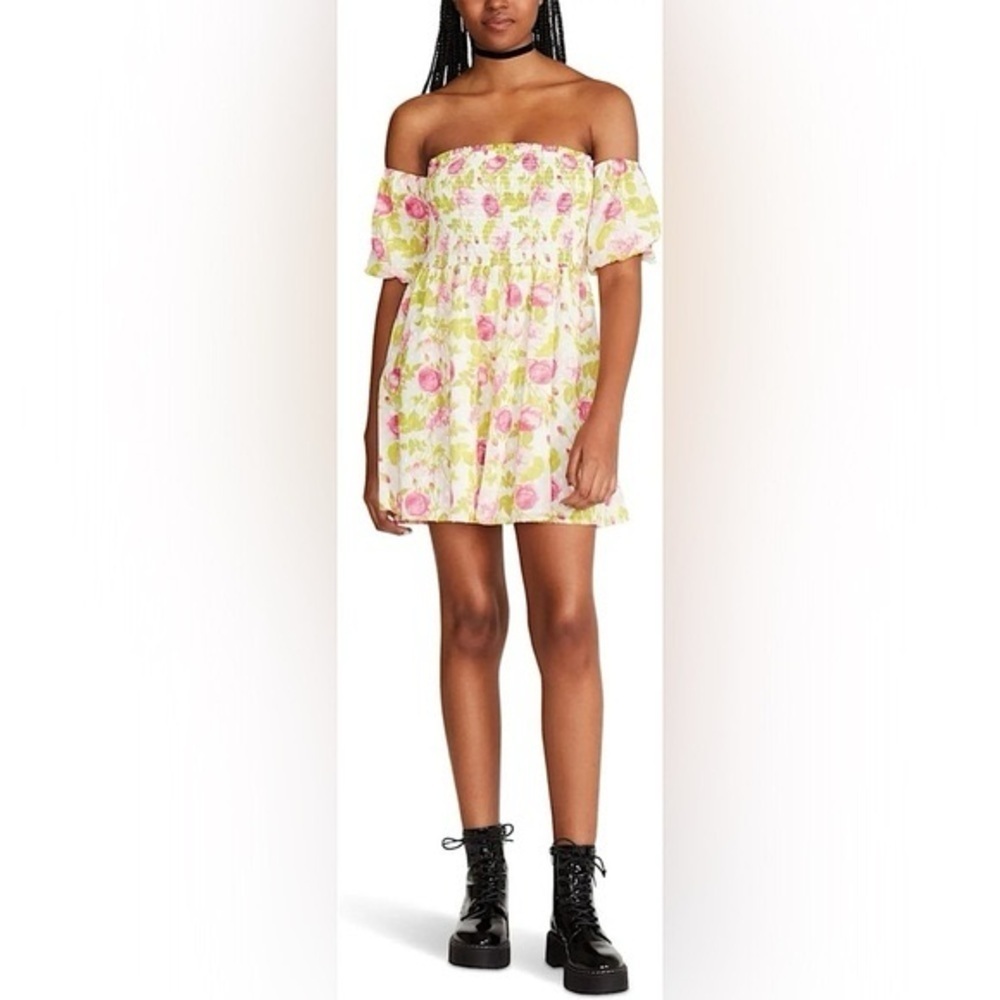 Betsey Johnson Ariana Off The Shoulder Mini Dress. - Picture 5 of 6